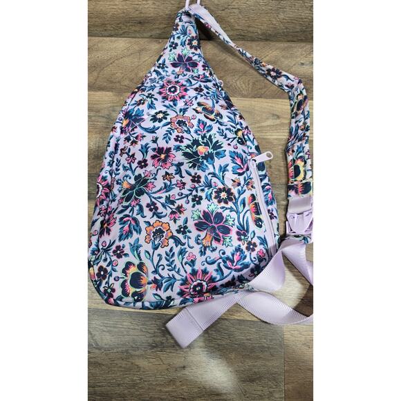 Vera Bradley Reactive Purple Floral Sling Backpack Pre Owned - Picture 7 of 13